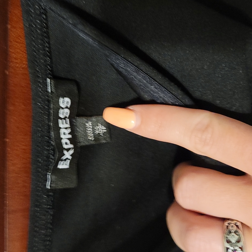 Bodysuits - Picture 6 of 6